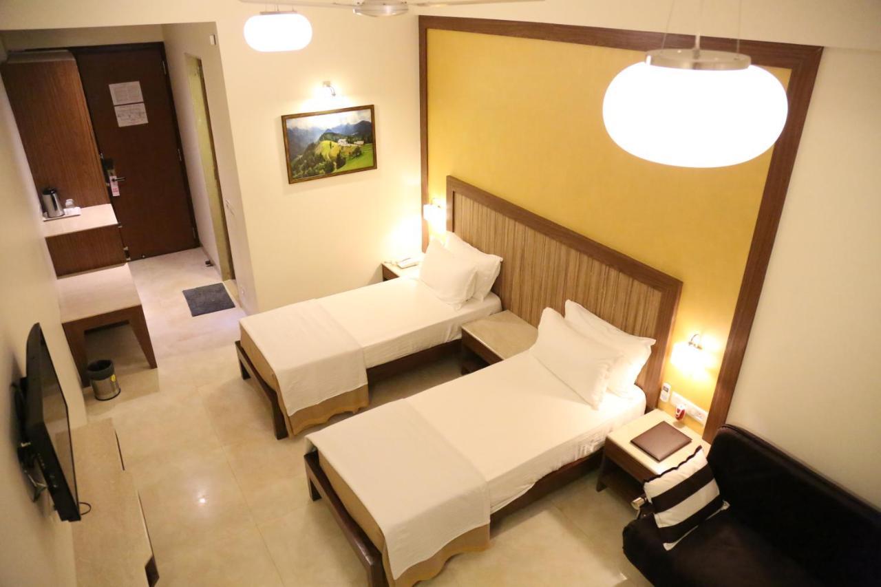 Vits Lonavala Hotel Eksteriør billede