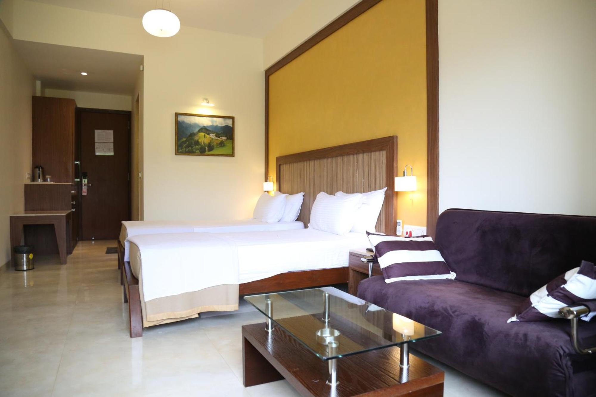 Vits Lonavala Hotel Eksteriør billede