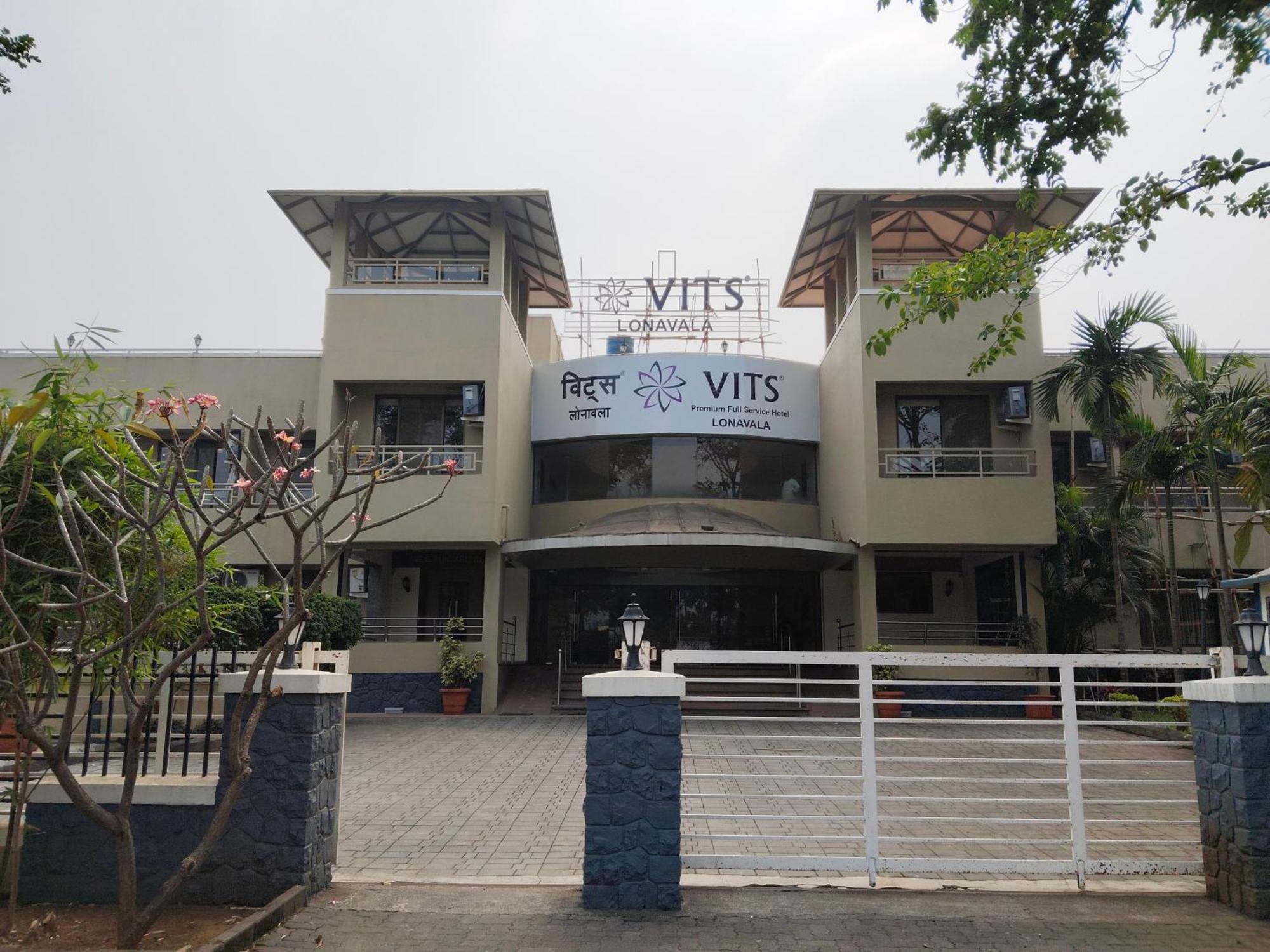 Vits Lonavala Hotel Eksteriør billede
